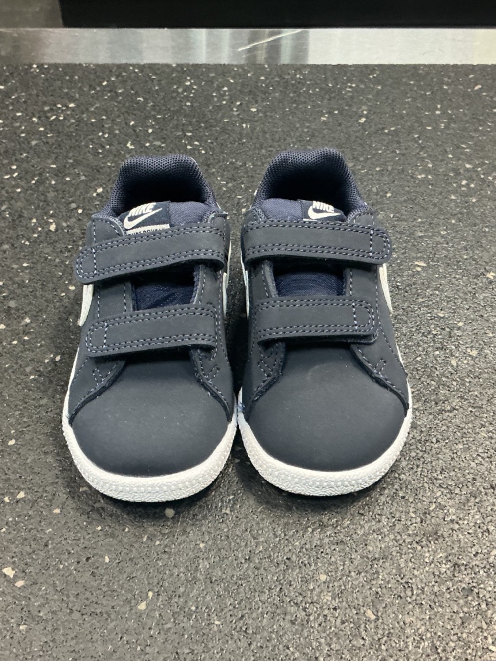 Nike Court Royale 6C - Picture 2 of 3